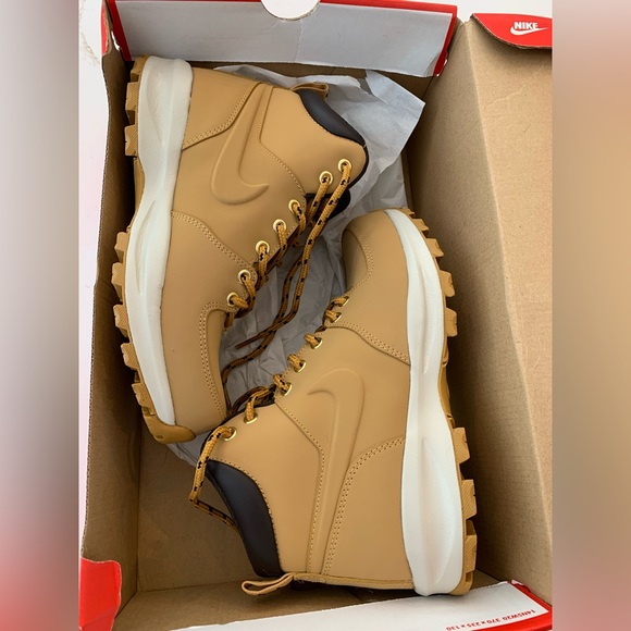 Nike Manoa Leather Hiking, Work Boots Men’s Size 7 NEW Box Has Wear. - Picture 1 of 11